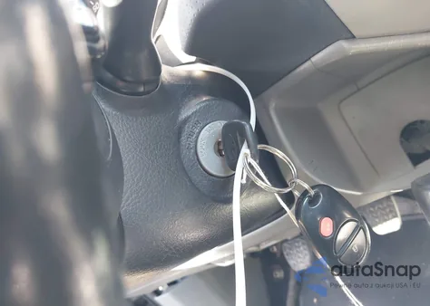 2010 Toyota Tacoma from USA, damaged, VIN 5TEUX4EN1AZ737461